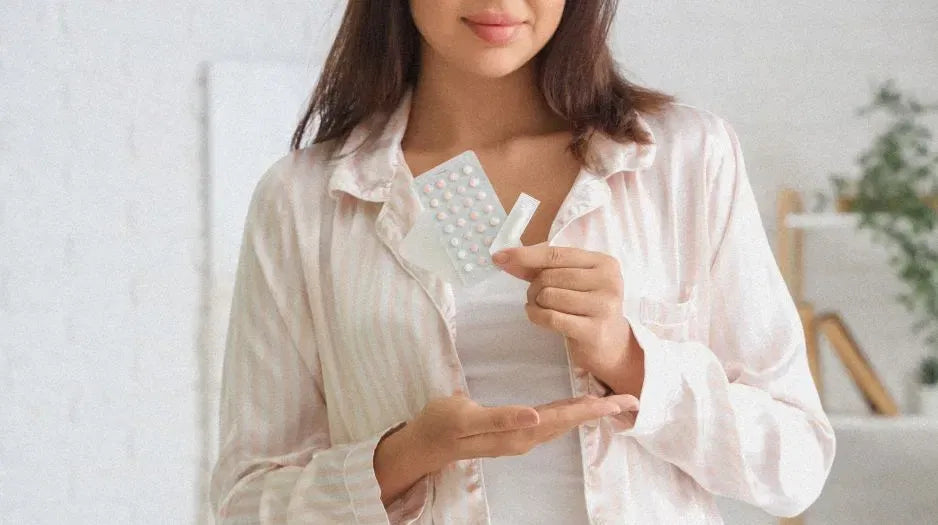 Die Pille vs. Hormonspirale im Vergleich: Was ist besser?